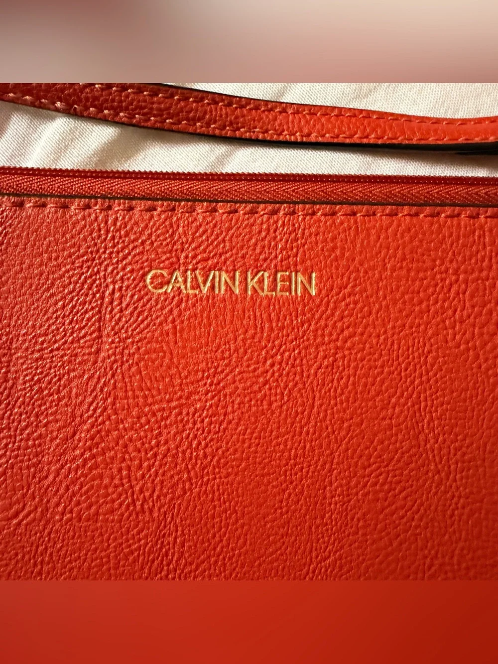 Calvin Klein sleek pebbled